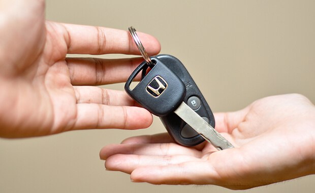 Hướng dẫn thủ tục chuyển đổi bằng lái xe quốc tế tại Hậu Giang qua mạng - Hotline: 0932 100 040