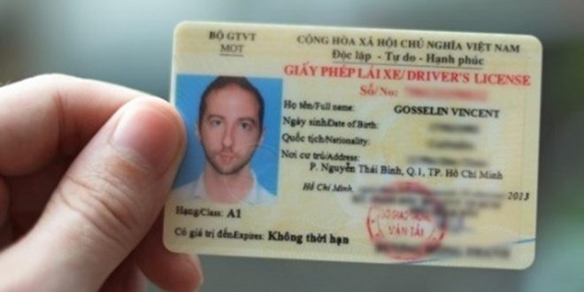 Hướng dẫn thủ tục cấp đổi giấy phép lái xe máy cho người nước ngoài tại Việt Nam qua mạng